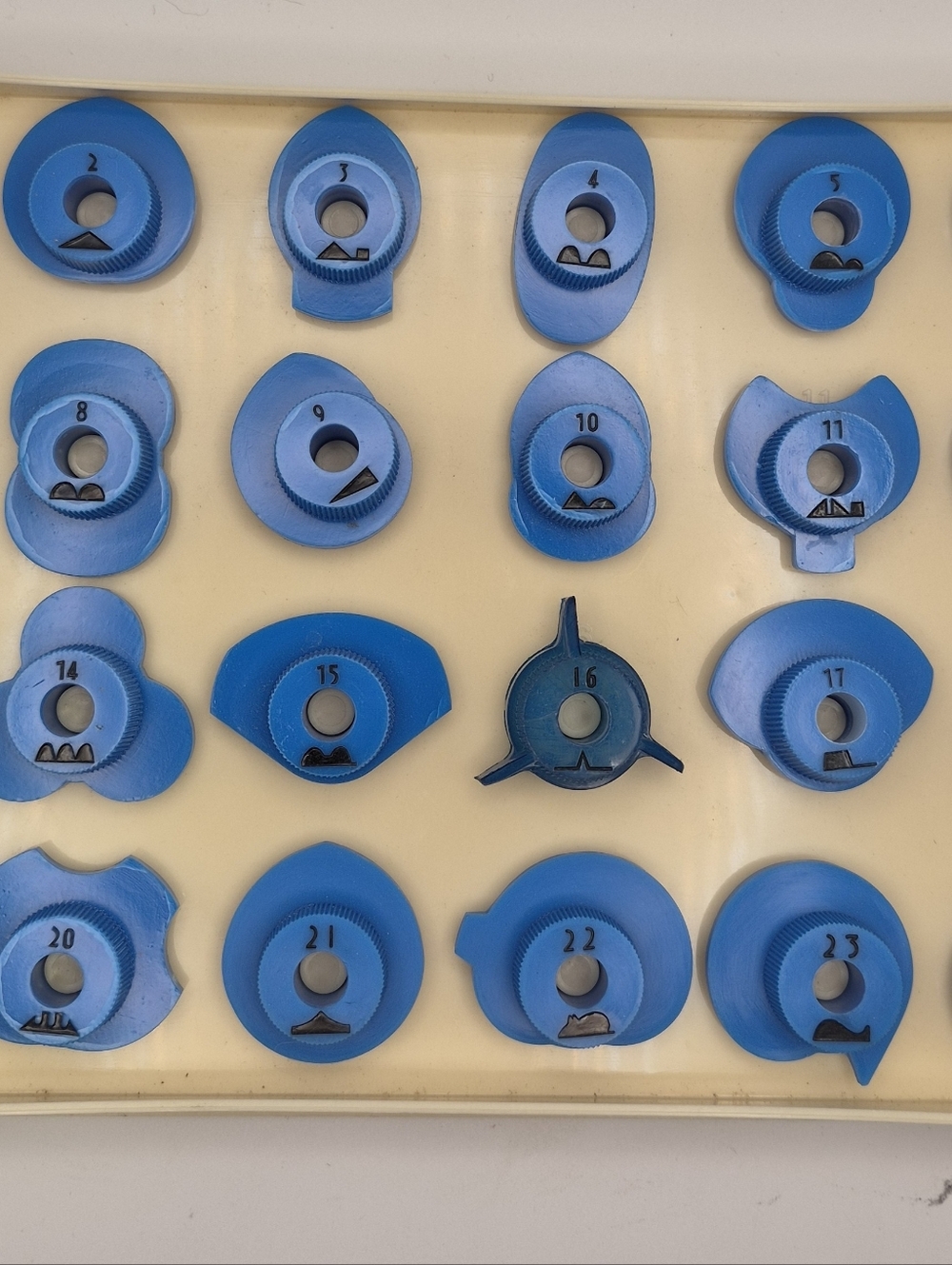 Vintage Singer Buttonholer Cam Set 24pc COMPLETE Set Sewing Machine Attachment's